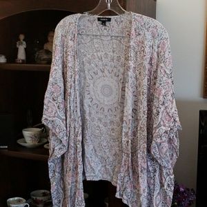 Torrid Kimono